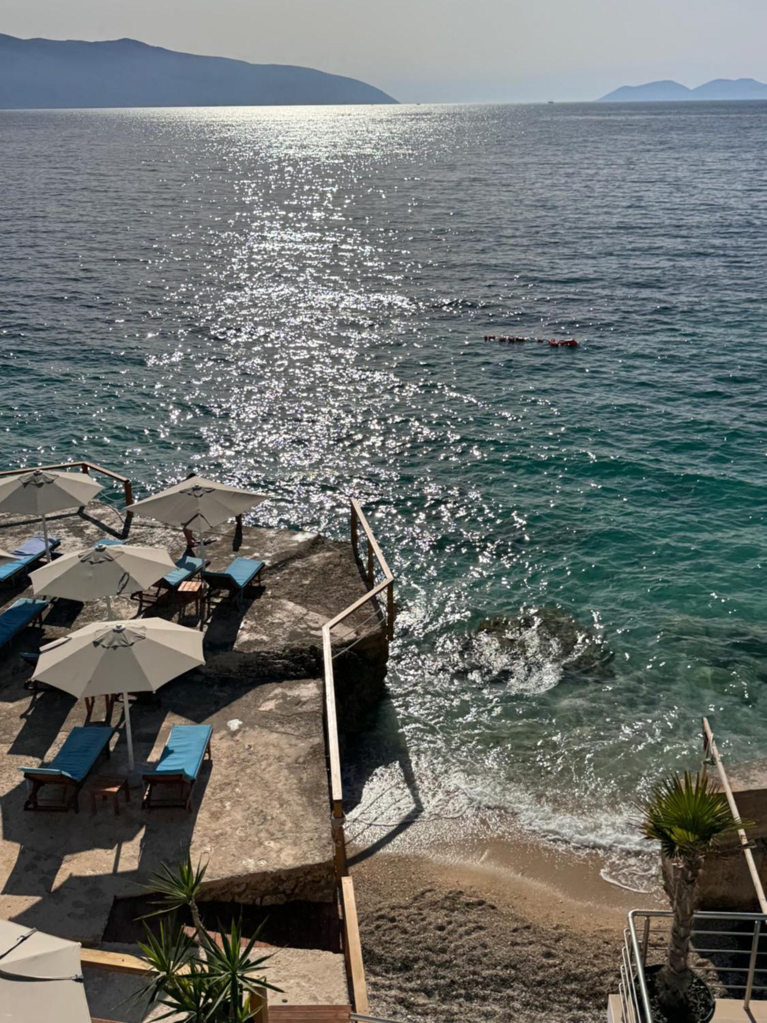 Hotel Kristera Vlorë Exterior foto