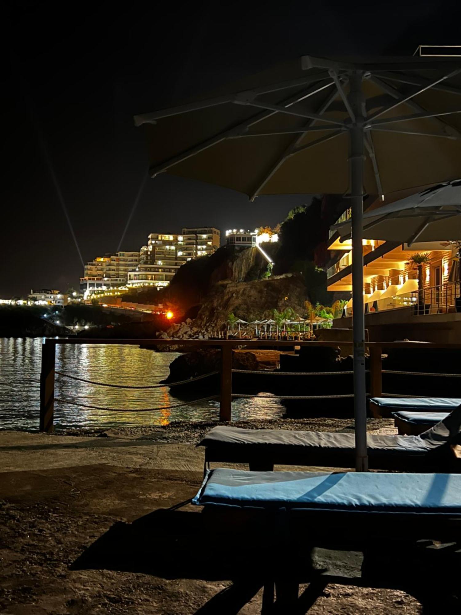 Hotel Kristera Vlorë Exterior foto