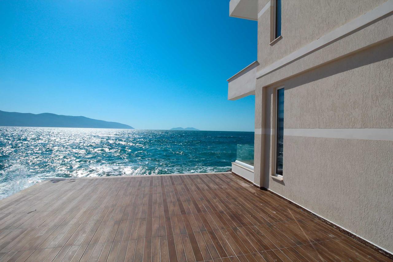 Hotel Kristera Vlorë Exterior foto